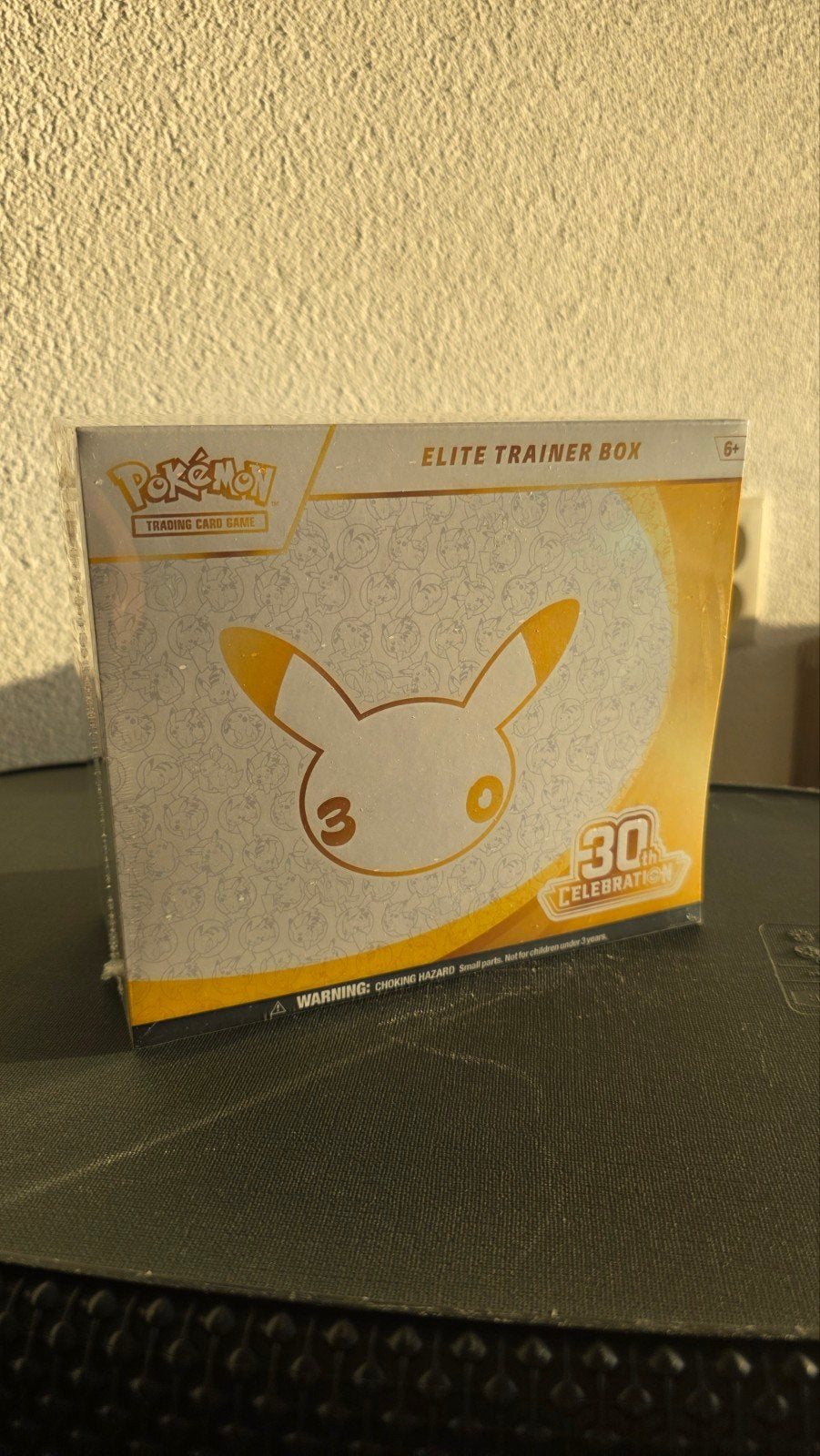Pokémon 30th Celebrations Elite Trainer Box, Ophalen of Verzenden, Nieuw, Overige typen