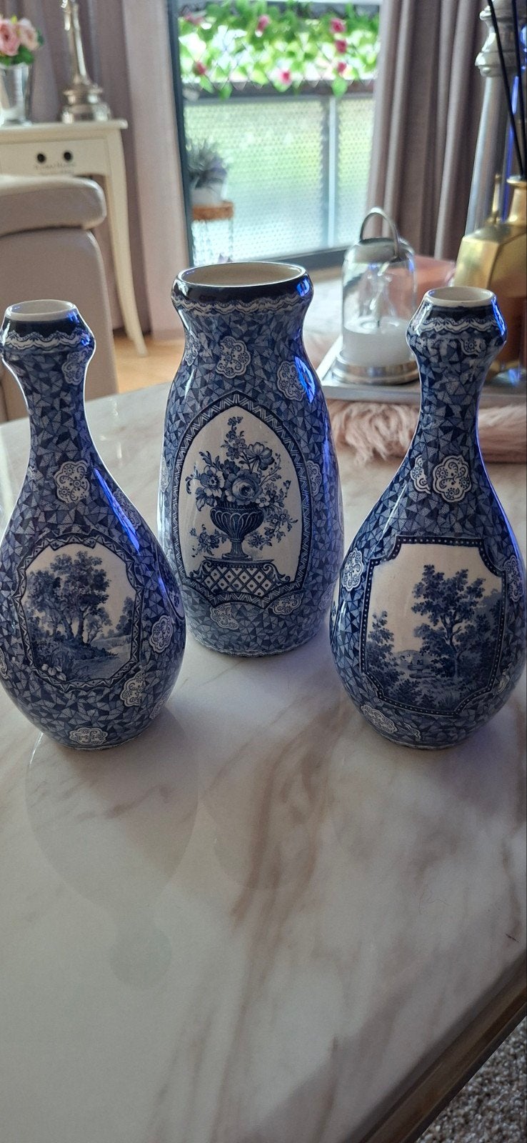Set van 3 Delfts blauwe vazen, ca 21 cm hoog, Antiek en Kunst, Antiek | Vazen, Ophalen of Verzenden