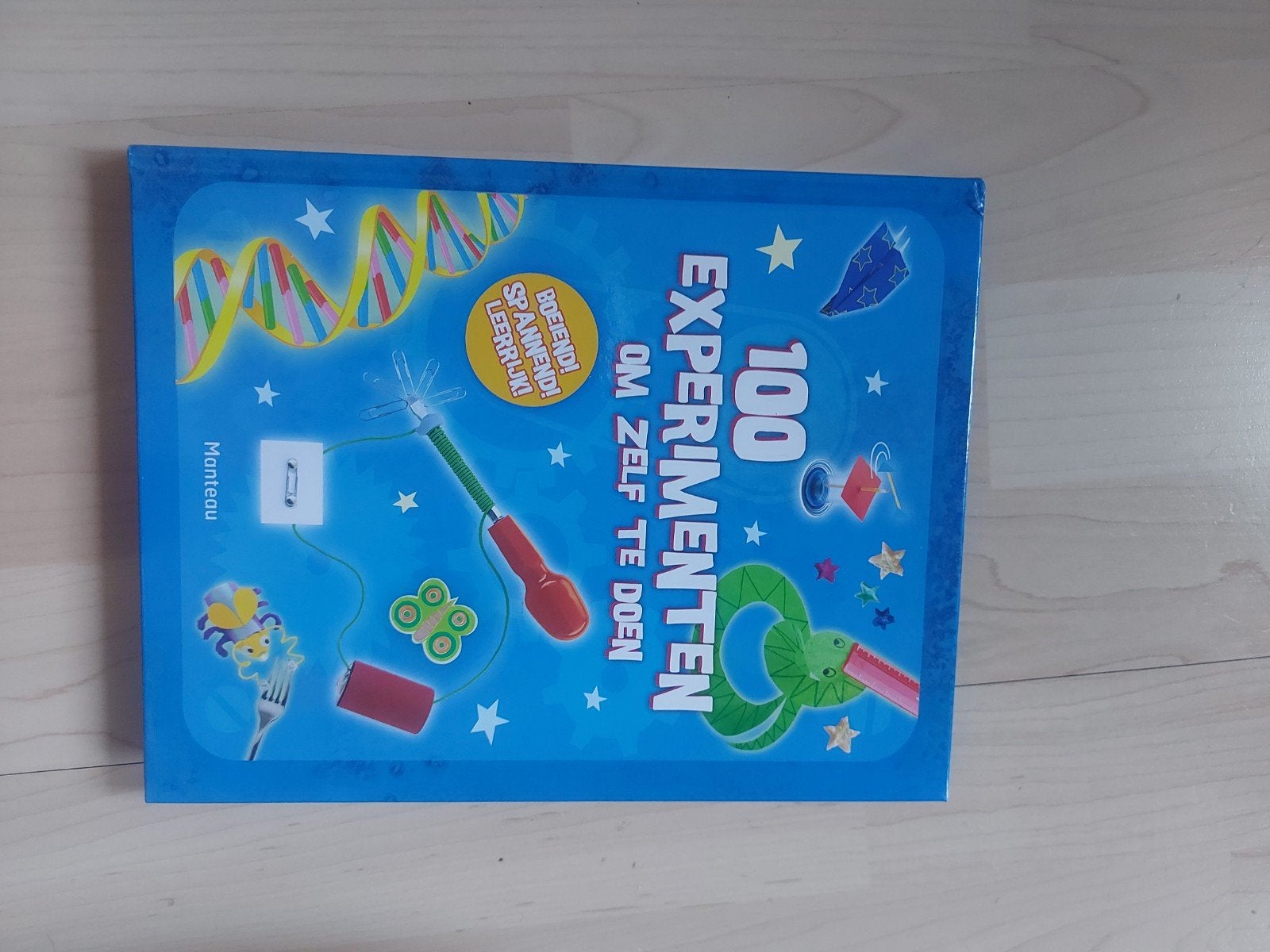 New: 100 Experimenten om zelf te doen - Leerzaam kinderboek, Non-fictie, Nieuw, Ophalen of Verzenden, Manteau
