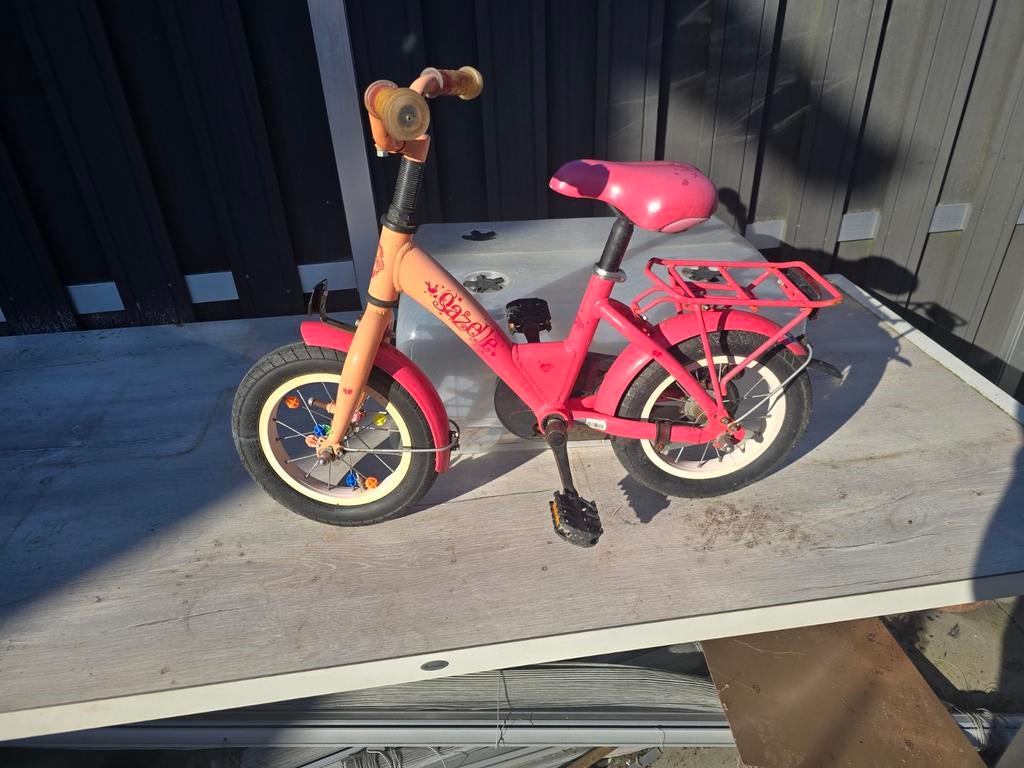 Gazelle kinderfiets roze/oranje, Fietsen en Brommers, Fietsen | Kinderfietsjes, Ophalen, Gebruikt, Minder dan 16 inch