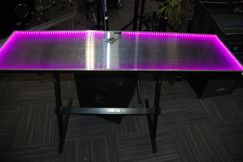 Tafel transparant plexiglas met lampen op quiklok standaard, Ophalen, Gebruikt, ., Overige instrumenten