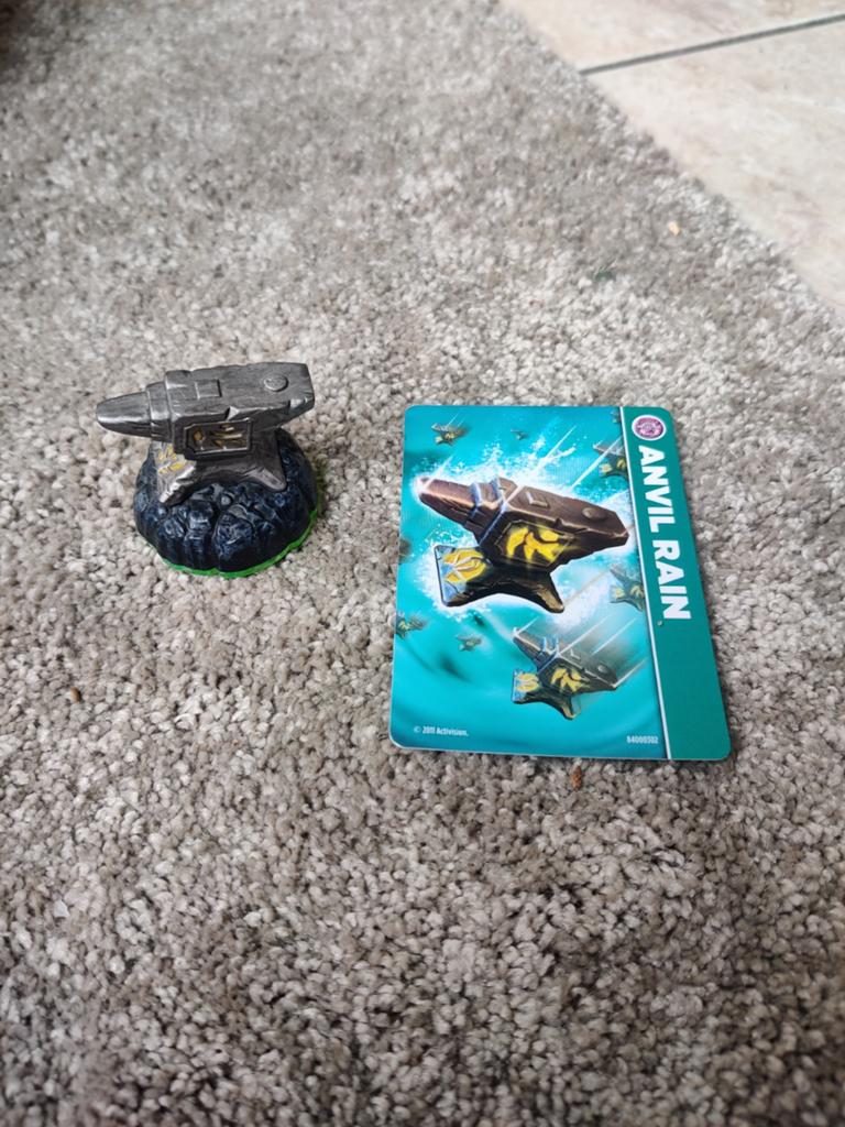 Skylanders Anvil Rain figuur en kaart, Ophalen of Verzenden, Zo goed als nieuw, Jongen of Meisje