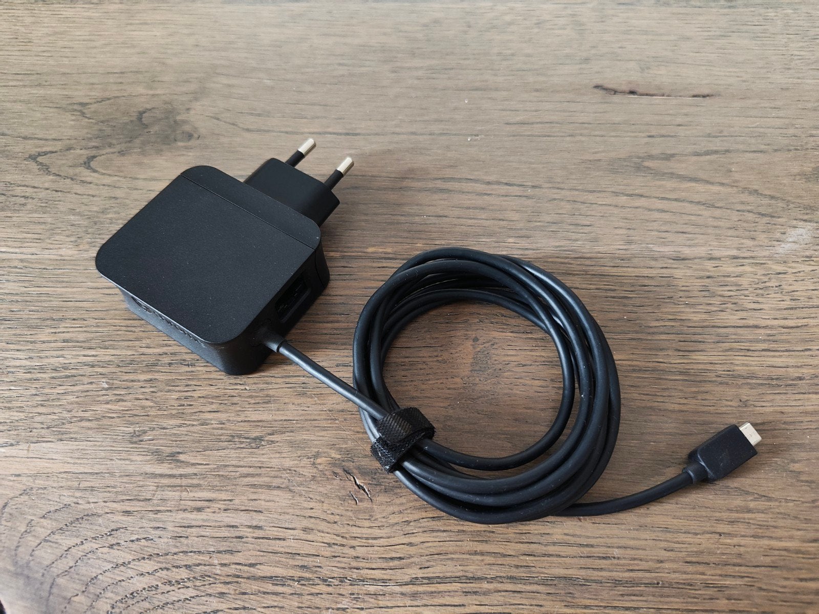 Google Chromecast Ethernet Adapter EA4CC-1E, Ophalen of Verzenden, Zo goed als nieuw