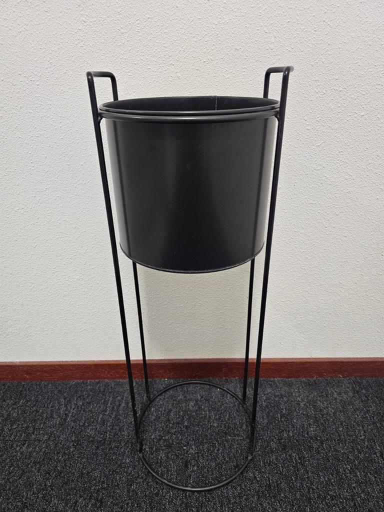 Plantenstandaard met geïntegreerde pot - Heel goede staat!, Ophalen, Metaal, 60 cm of meer
