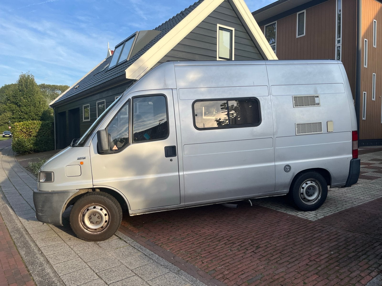 Fiat Ducato 2.5 TDI Zelfbouwcamper - Sfeervol en Compleet, Chemisch toilet, Fiat, Tot en met 2, Particulier