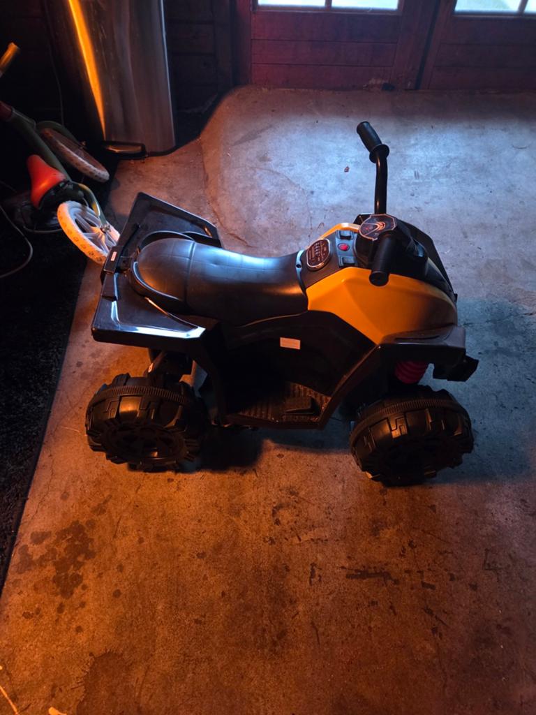 Elektrische quad, Kinderen en Baby's, Ophalen, Zo goed als nieuw