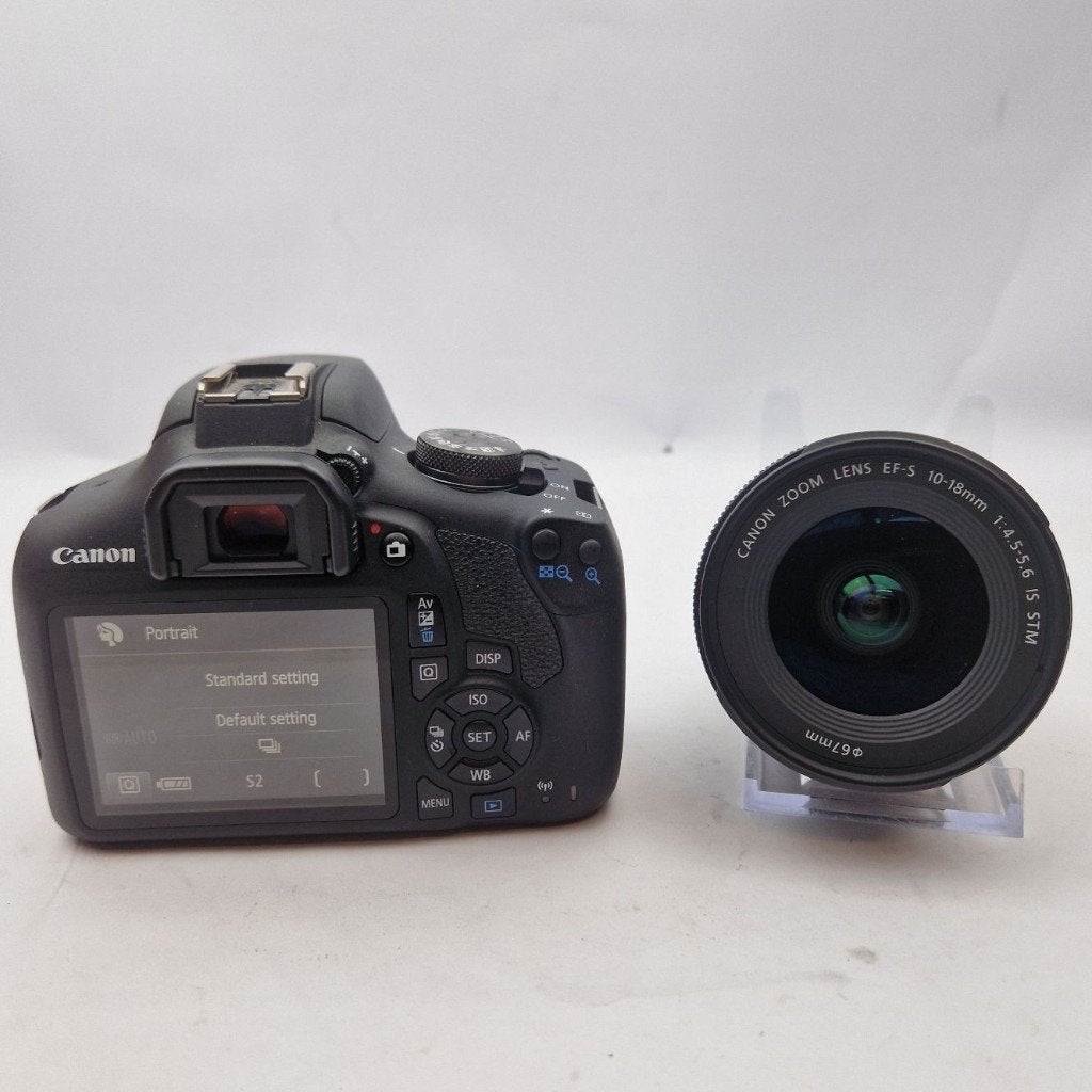 Foto 6 van Canon EOS 2000D + 10-18MM Lens | Nu voor maar € 349,99
