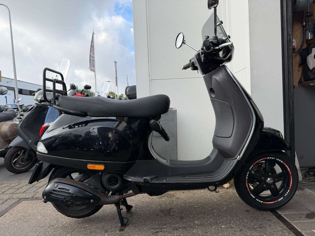Vespa LX LXV 4t 2t opknappers, Niet ingevuld, Gebruikt, Niet ingevuld, Ophalen of Verzenden