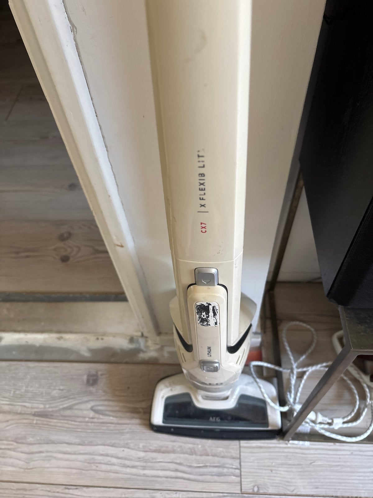 AEG CX7 X FLEXIB LIT Steelstofzuiger, Ophalen, Gebruikt, Draadloos, Reservoir