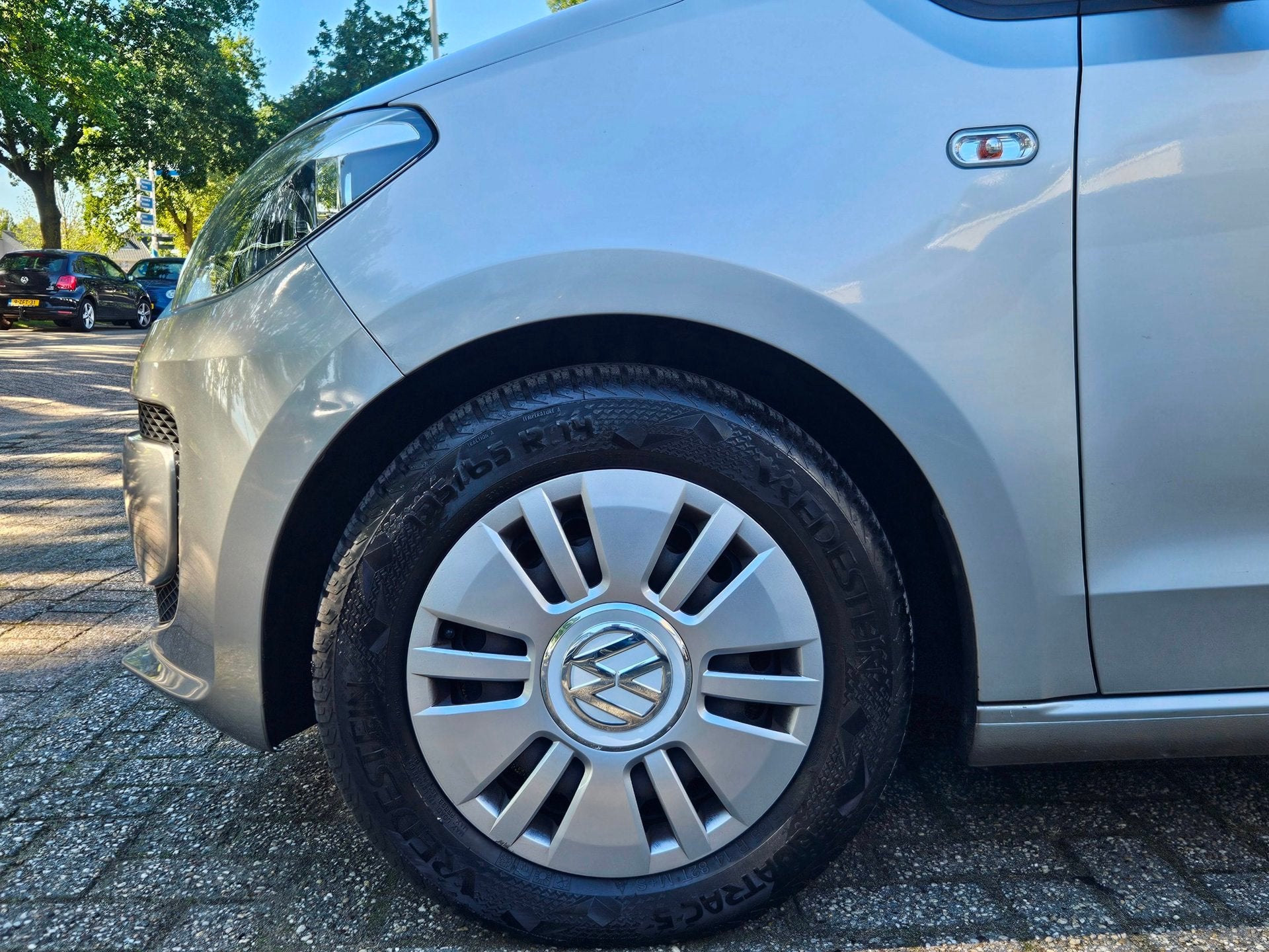 Foto 3 van Volkswagen Up! 1.0 move up! BlueMotion*Zeer mooi!*NAP