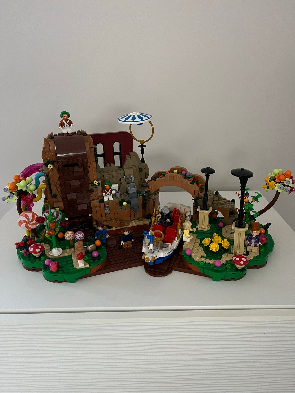 Lego Ideas 21360 Willy Wonka & The Chocolate Factory, Lego, Ophalen of Verzenden, Compleet, Complete set