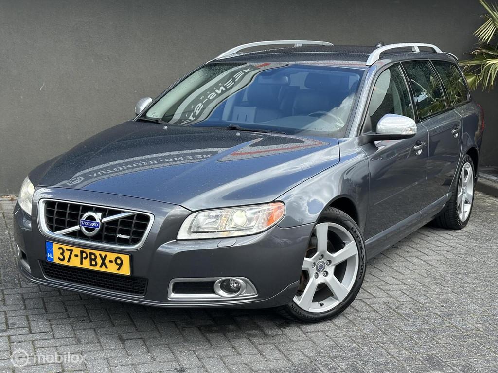 Volvo V70 2.0T R-Edition Automaat | Leder | Navi | Trekhaak, Euro 5, 4 cilinders, Automatische klimaatregeling, 203 pk