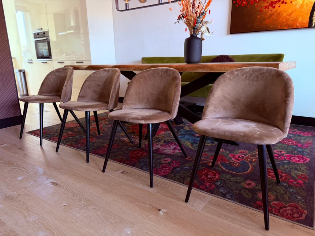 4 Woood Fay eetkamerstoelen, Huis en Inrichting, Stoelen, Bruin, Woood velvet, Ophalen of Verzenden, Zo goed als nieuw
