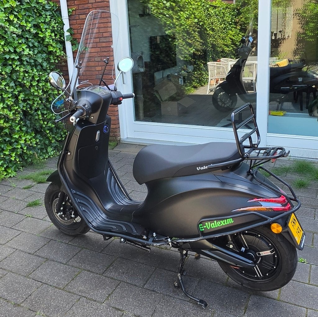 E-Valexum elektrische scooter, mat zwart, Ophalen, Gebruikt, Overige modellen, Maximaal 45 km/u