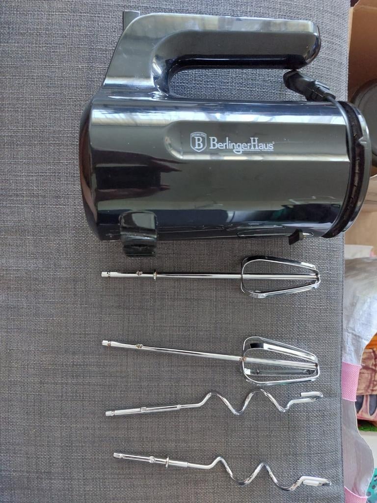 Berlinger Haus Handmixer - Zwart, 5 snelheden + Turbo, Minder dan 1 liter, Ophalen, 3 snelheden of meer