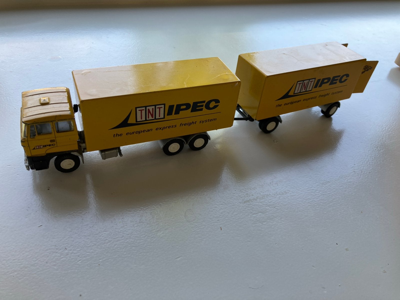 Vintage TNT IPEC Vrachtwagen met Aanhanger Model, Ophalen of Verzenden, Gebruikt