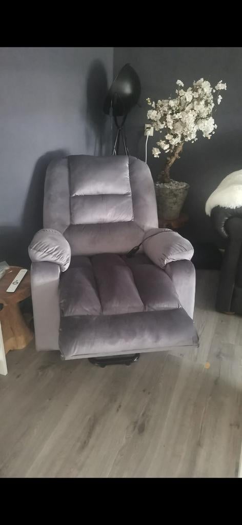 Relax fauteuil met warmte en massage, Ophalen, 50 tot 75 cm