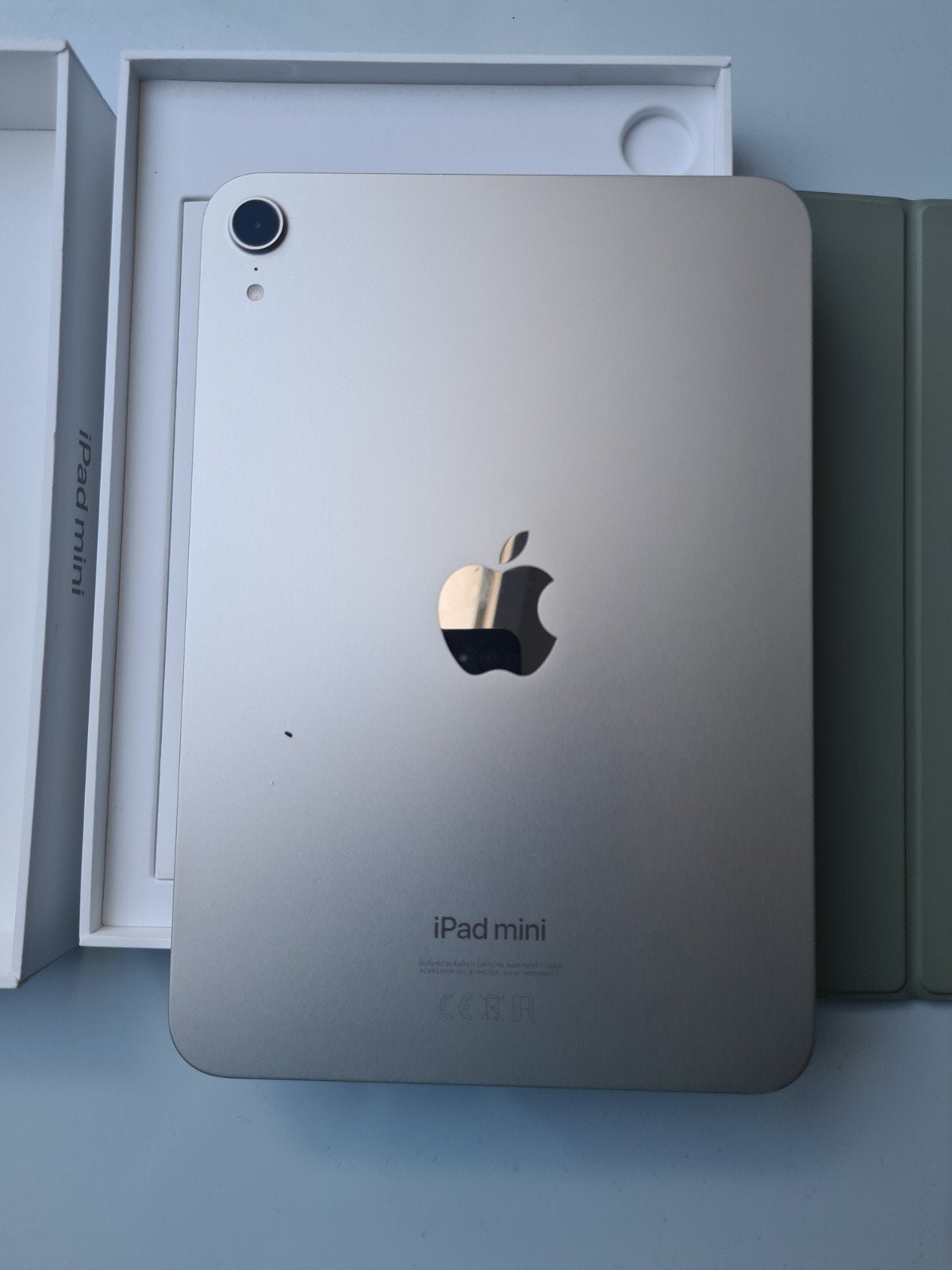 Foto 2 van ipad mini 7 - A17 pro