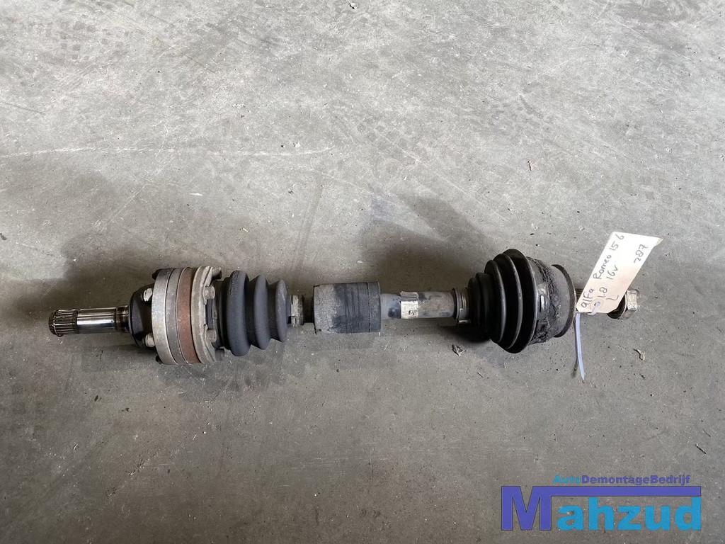ALFA ROMEO 156 1.8 16V links aandrijfas, Gebruikt, Dpofca@stellantis.com, Stellantis Europe S.p.A., Ophalen of Verzenden