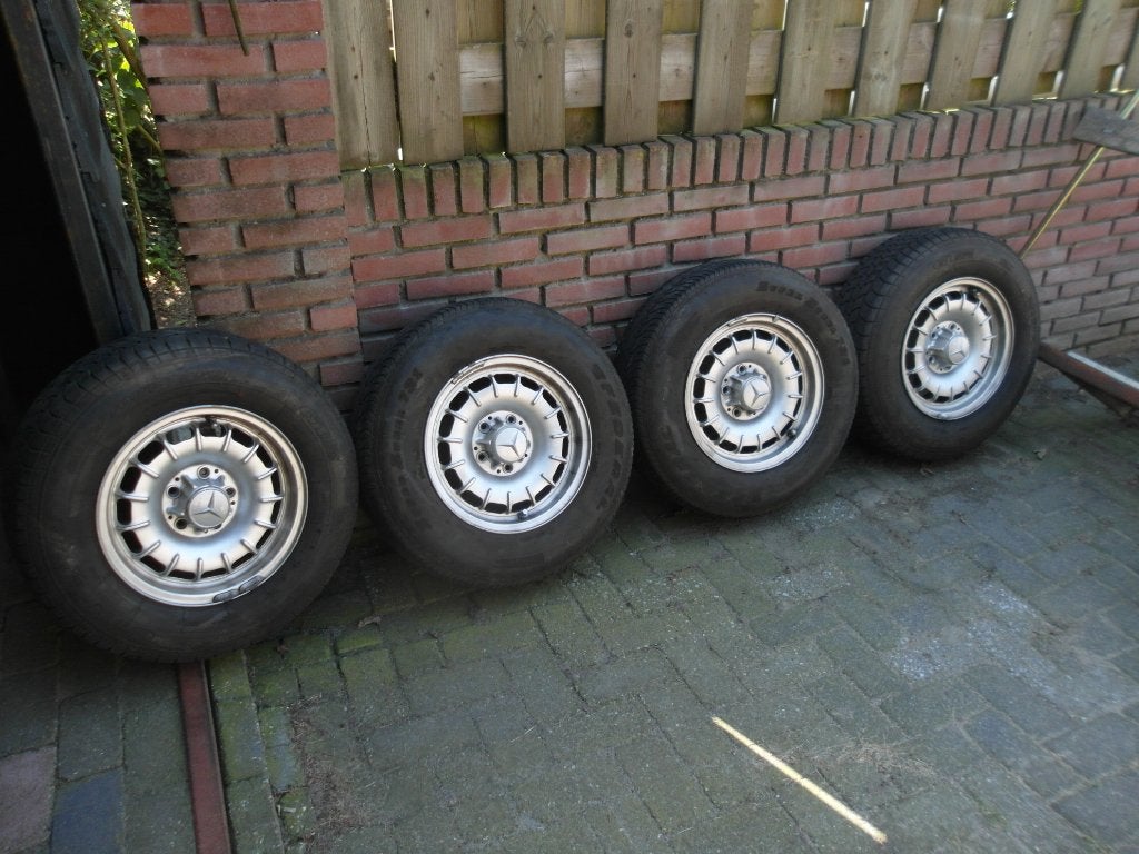 Mercedes 14 inch fuchs barock velgen kroonkurk met band, Ophalen, 14 inch, Gebruikt, Velg(en)