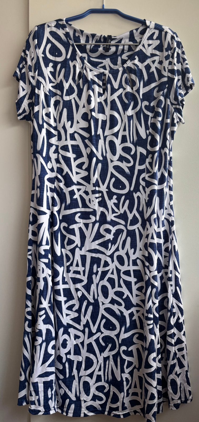 Zomerjurk Paprika maat M, Kleding | Dames, Jurken, Blauw, Maat 42/44 (L), Ophalen of Verzenden, Zo goed als nieuw