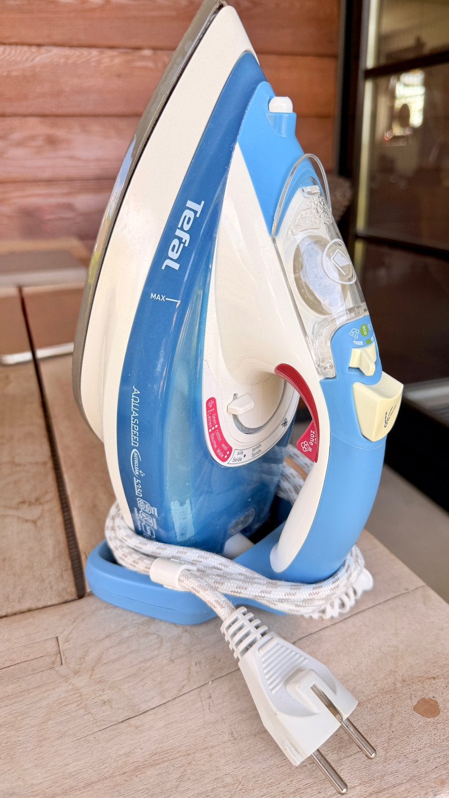 Tefal FV5350 (Aquaspeed Autoclean) Strijkijzer, Ophalen of Verzenden, Zo goed als nieuw, Strijkijzer met snoer
