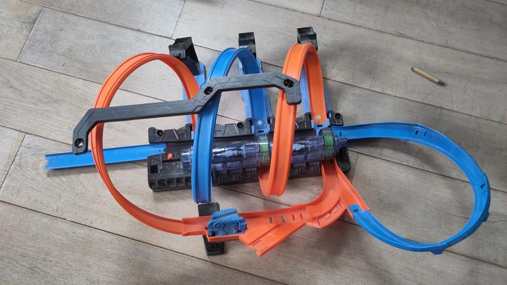 Hot Wheels Racebaan Loopings met Batterij Aangedreven Booste, Kinderen en Baby's, Ophalen of Verzenden, Gebruikt