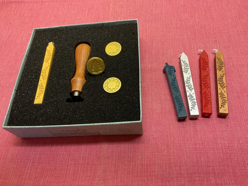 Lakzegel met extra wax staafjes, Ophalen of Verzenden, Zo goed als nieuw