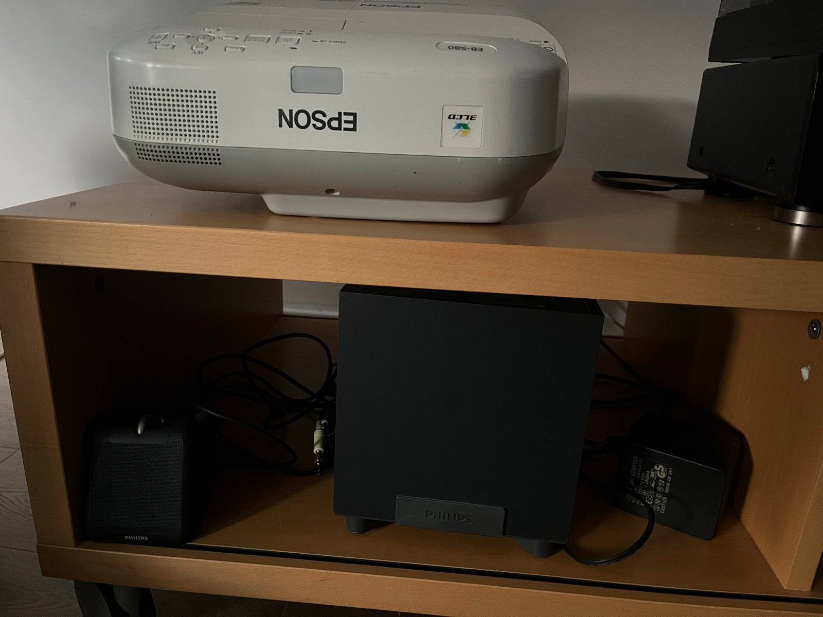 Epson Beamer EB580 met Philips soundsysteem, Audio, Tv en Foto, Beamers, Ophalen, Gebruikt, LCD, Overige resoluties