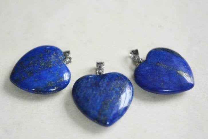 Lapis Lazuli hartjes (03), Verzamelen, Mineralen en Fossielen, Ophalen of Verzenden, Mineraal