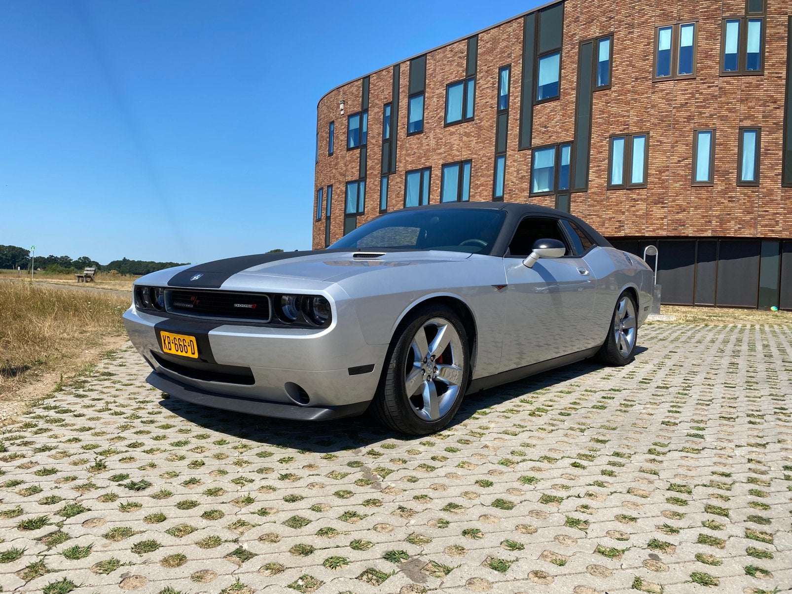 Dodge Challenger 3.5 V6 Automaat BJ 2010 Dikke Amerikaan, Auto's, Dodge, Automaat, Zwart, 253 pk, Particulier