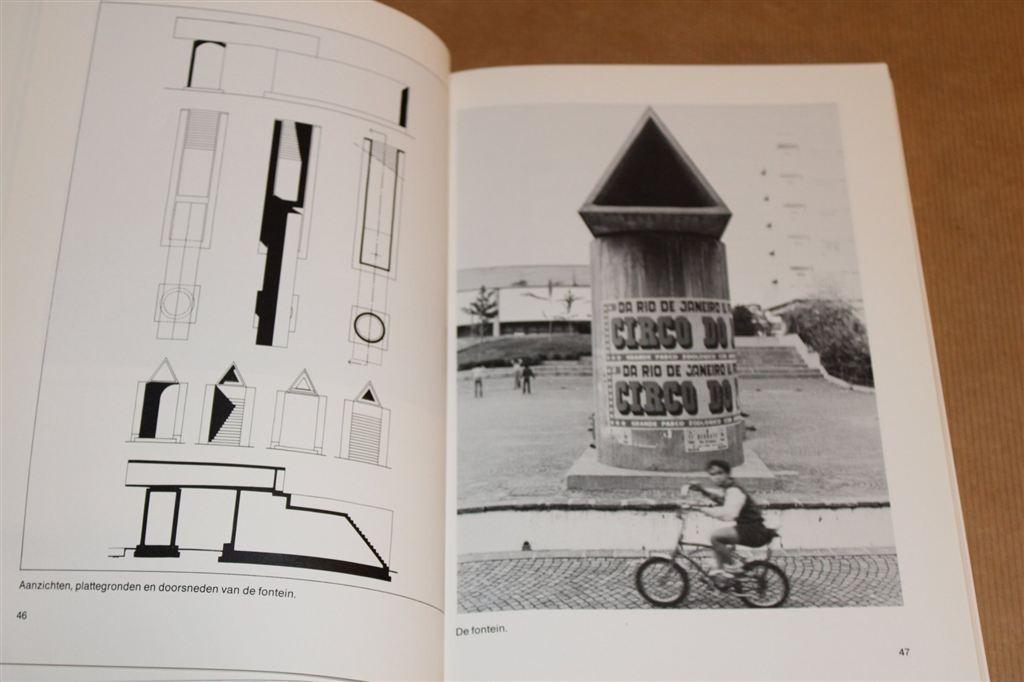 Aldo Rossi — Werk van de Italiaanse Architect, Ophalen of Verzenden, Gelezen