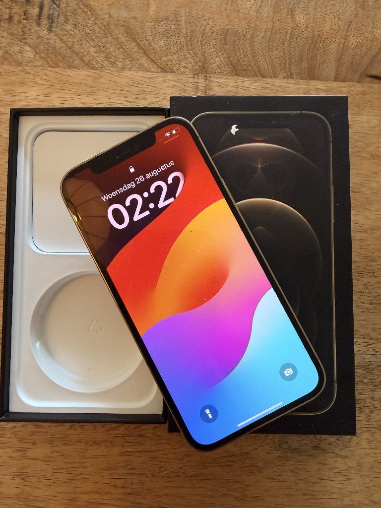 iPhone 12 Pro 128GB Gold: nette staat + originele doos, Telecommunicatie, Ophalen, IPhone 12 Pro, 81 %, Zonder simlock
