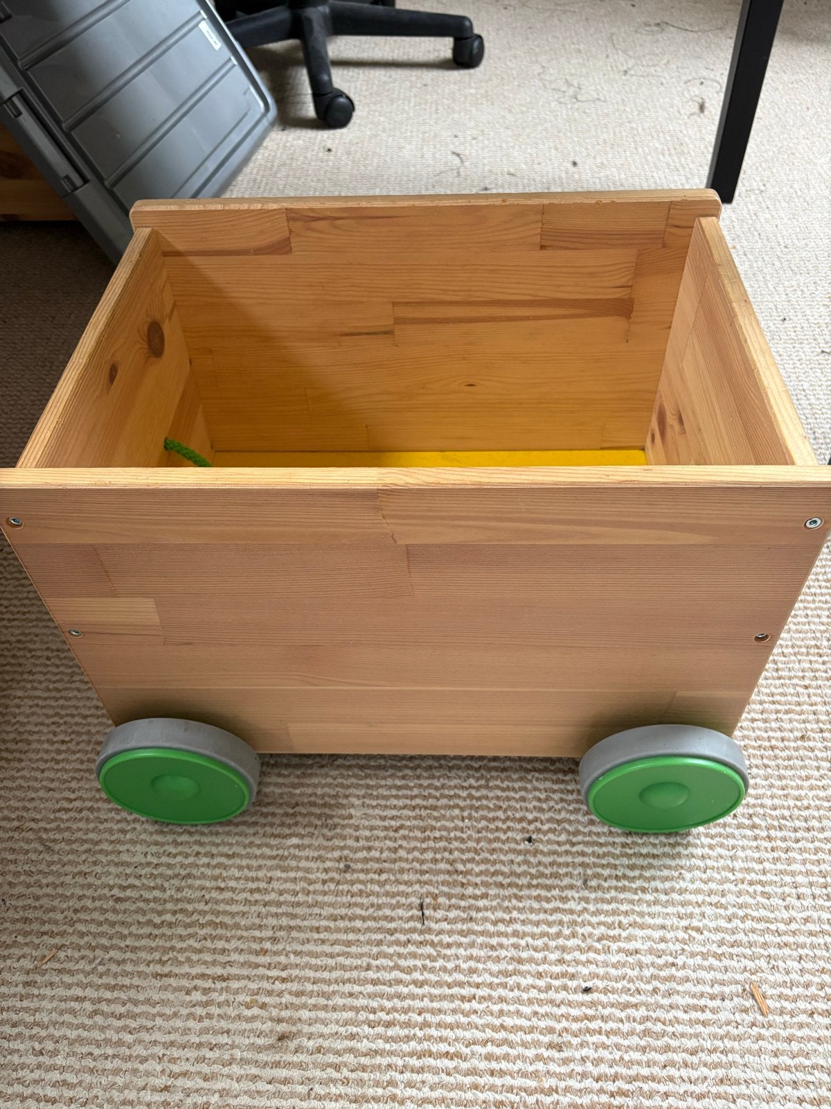 3 Houten speelgoedkist op wielen - IKEA Flisat, Ophalen, Gebruikt, Jongen of Meisje