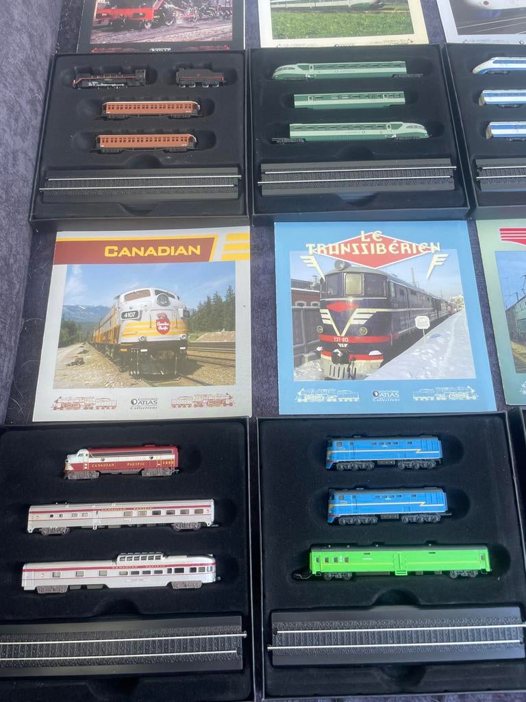 Minitrains 1/220 Treinsets Collectie met Rails en Boeken, Overige merken, Treinset, Gelijkstroom of Wisselstroom, Ophalen of Verzenden