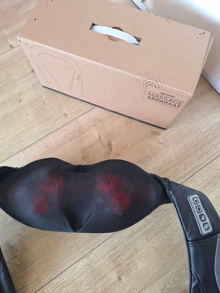 Auronic Nek- en Rugmassageapparaat met Warmtefunctie, Ophalen of Verzenden, Zo goed als nieuw, Apparaat