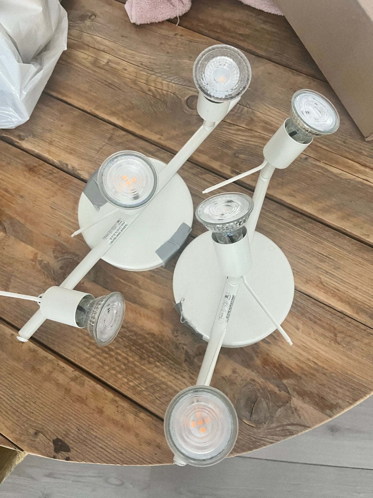 Set van 2 IKEA plafondspots met 3 LED lampen, Ophalen, Gebruikt, GU10, LED