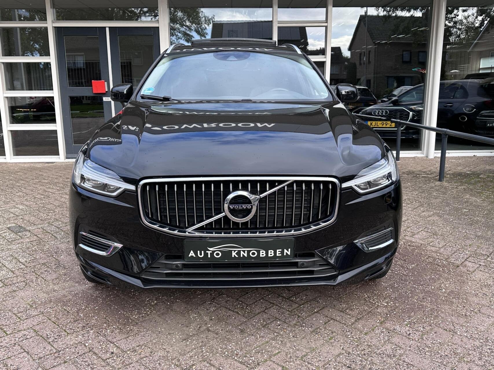 Volvo XC60 2.0 T8 Twin Engine AWD Inscription Pano, Leer, Ca, Auto's, Automaat, Gebruikt, 4 cilinders, Leder