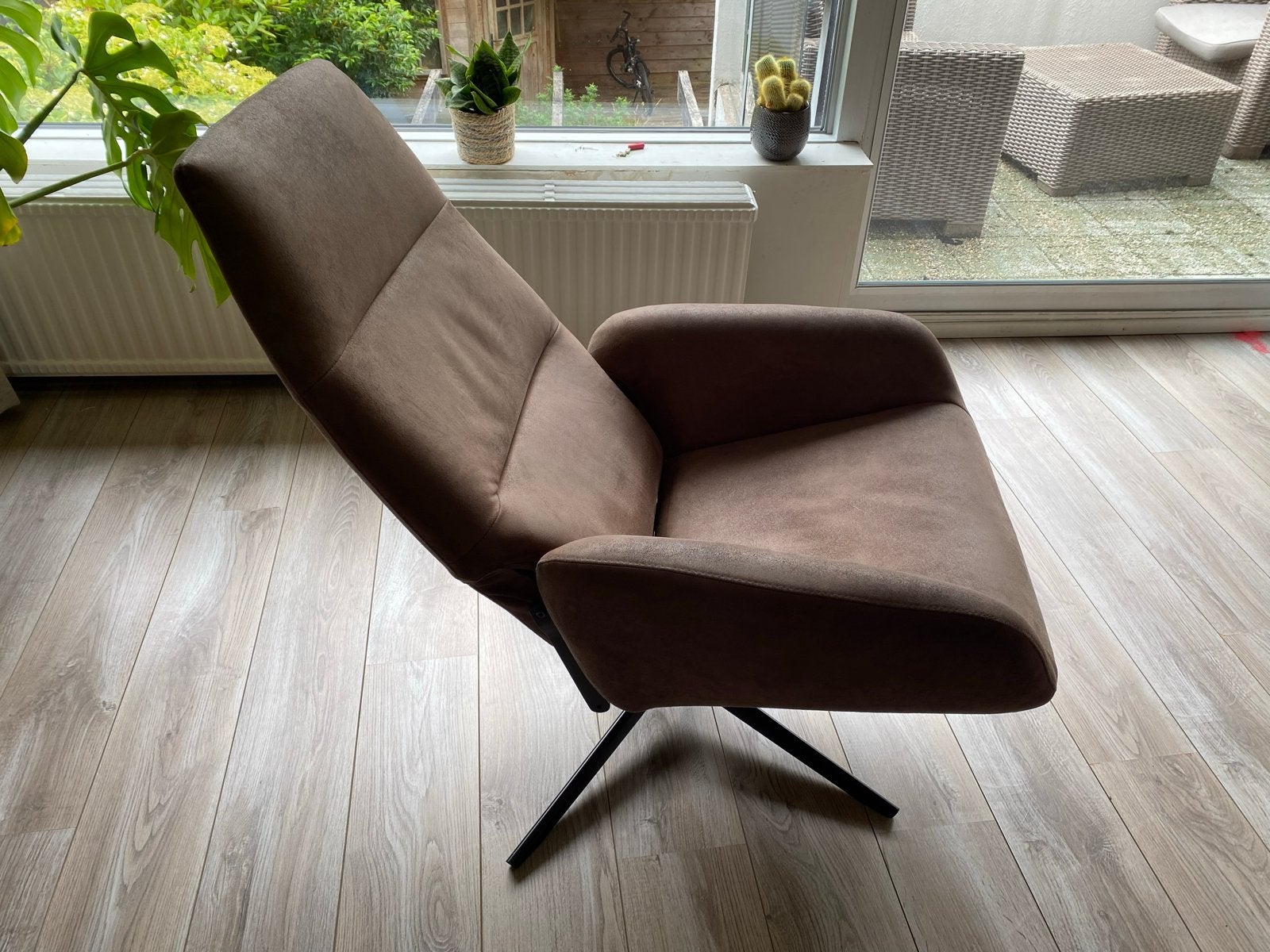 Montèl Relaxfauteuil - Bruin, Ophalen, Bruin, Zo goed als nieuw, Eén
