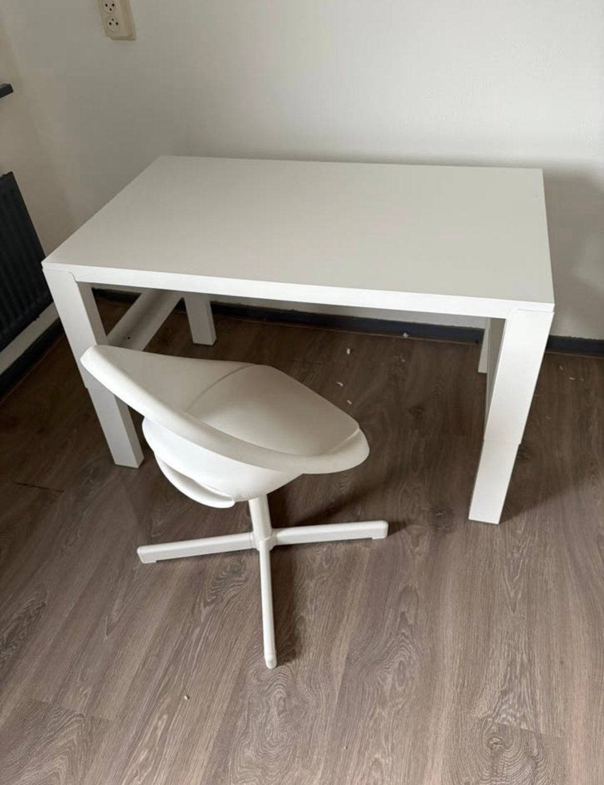 Ikea Pahl kinderbureau met bureaustoel, Ophalen, Zo goed als nieuw, Rechthoekig, 50 tot 100 cm