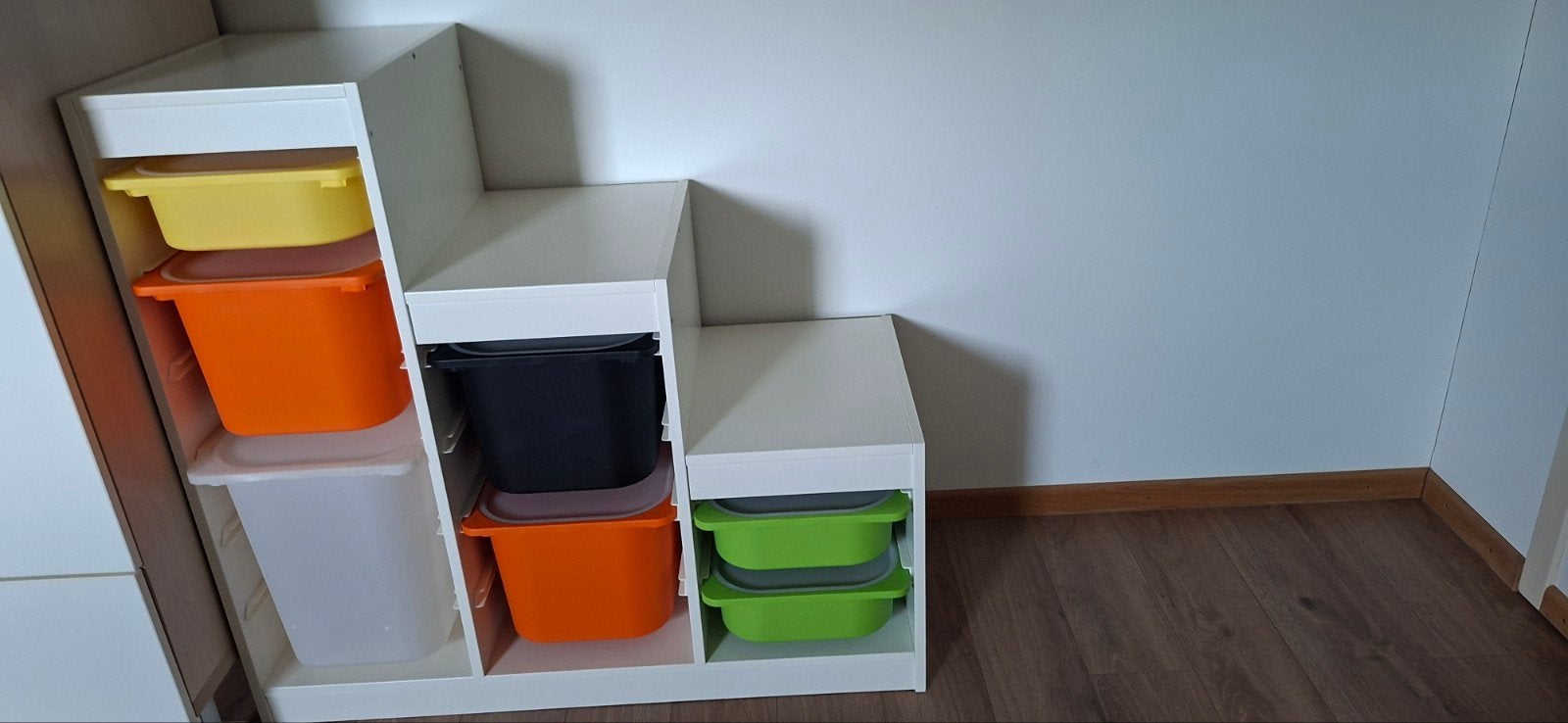 Mooie Ikea kast, Ophalen of Verzenden, Zo goed als nieuw, Hout, Cd's