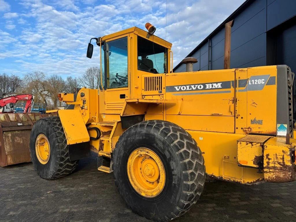 Volvo L120C, Wiellader of Shovel