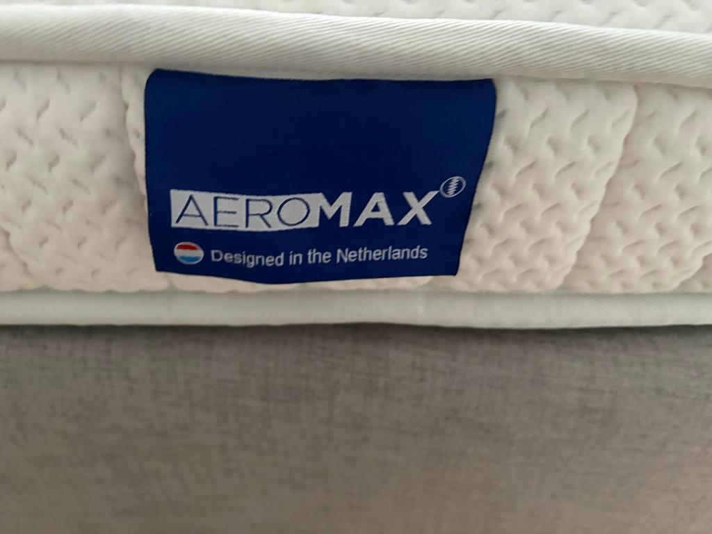 Aeromax topper van SwisSense - Comfortabel en ondersteunend, Huis en Inrichting, Slaapkamer | Matrassen en Bedbodems, Gebruikt