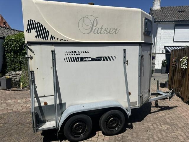1.5 paard trailer extra hoog € 1.050.-, Ophalen, Gebruikt, Hout, 1½-paards trailer