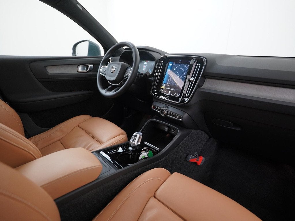 Volvo XC40 2.0 B3 Inscription | Panoramadak | 360 Camera | A, Auto's, Volvo, 12 maanden, Gebruikt, Euro 6, 4 cilinders
