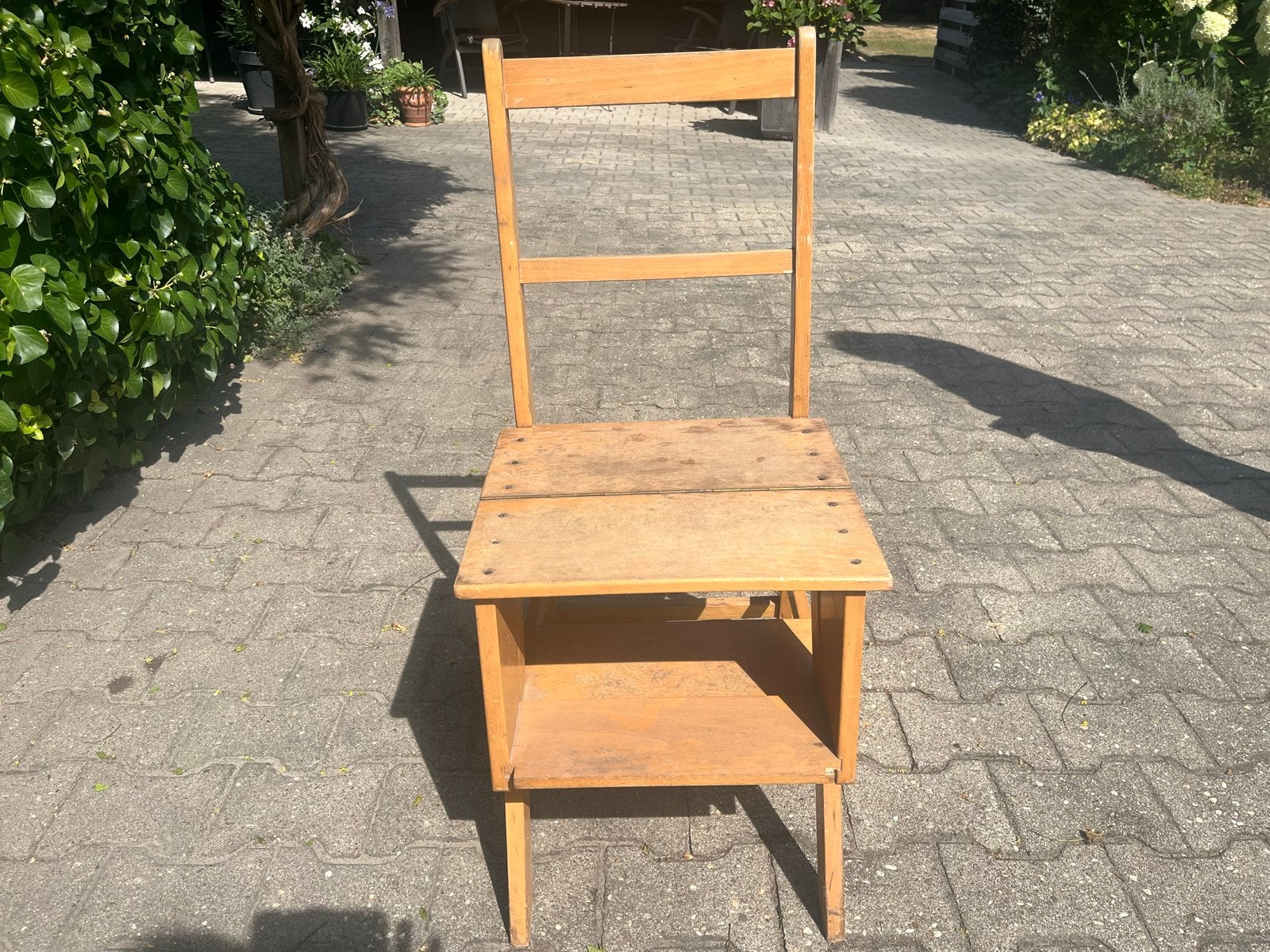 Houten stoel/trapje - Multifunctioneel en stevig, Ophalen, Gebruikt, Bruin, Eén