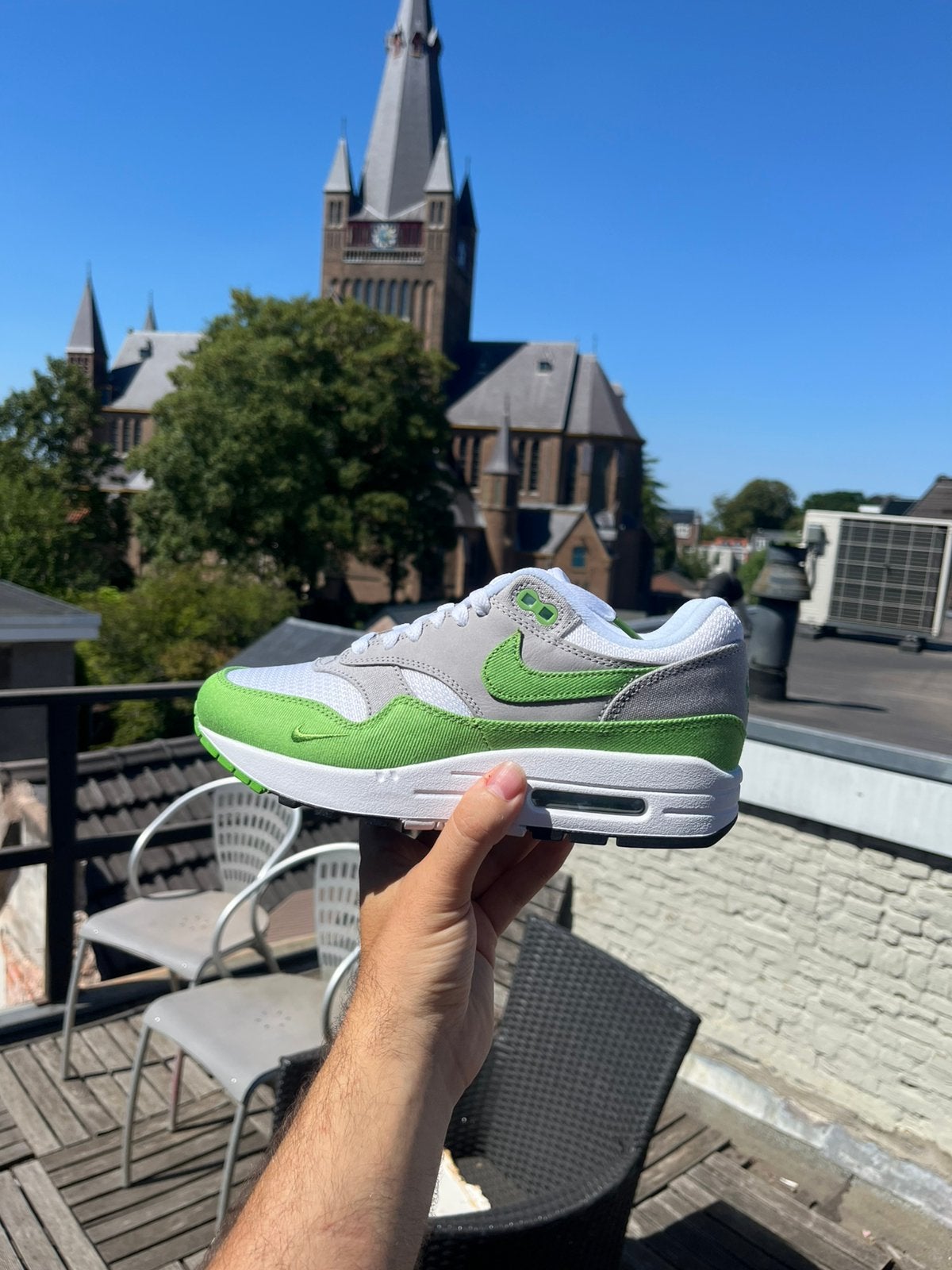 Nike x Patta air max 1 cholorphyll maat 38, Nieuw, Ophalen of Verzenden, Sneakers of Gympen, Groen