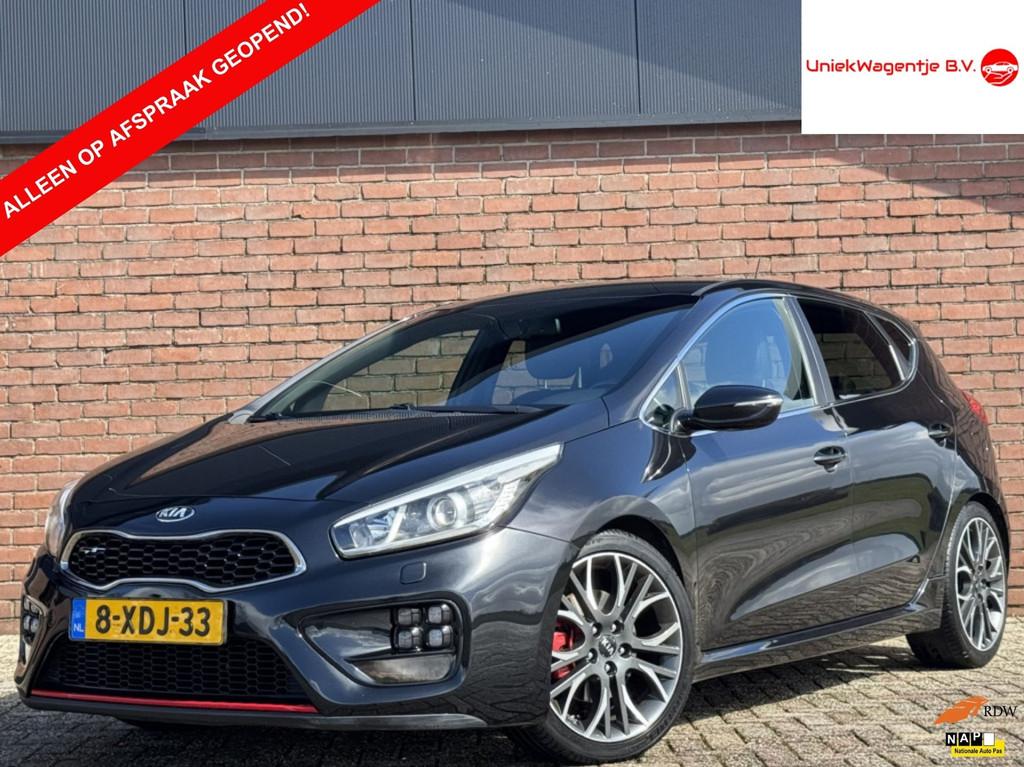Kia cee'd 1.6 GT | NL-AUTO! | DEALER OH! | NAVI! | CAMERA!, Auto's, Kia, Voorwielaandrijving, Euro 5, 4 cilinders, Zwart
