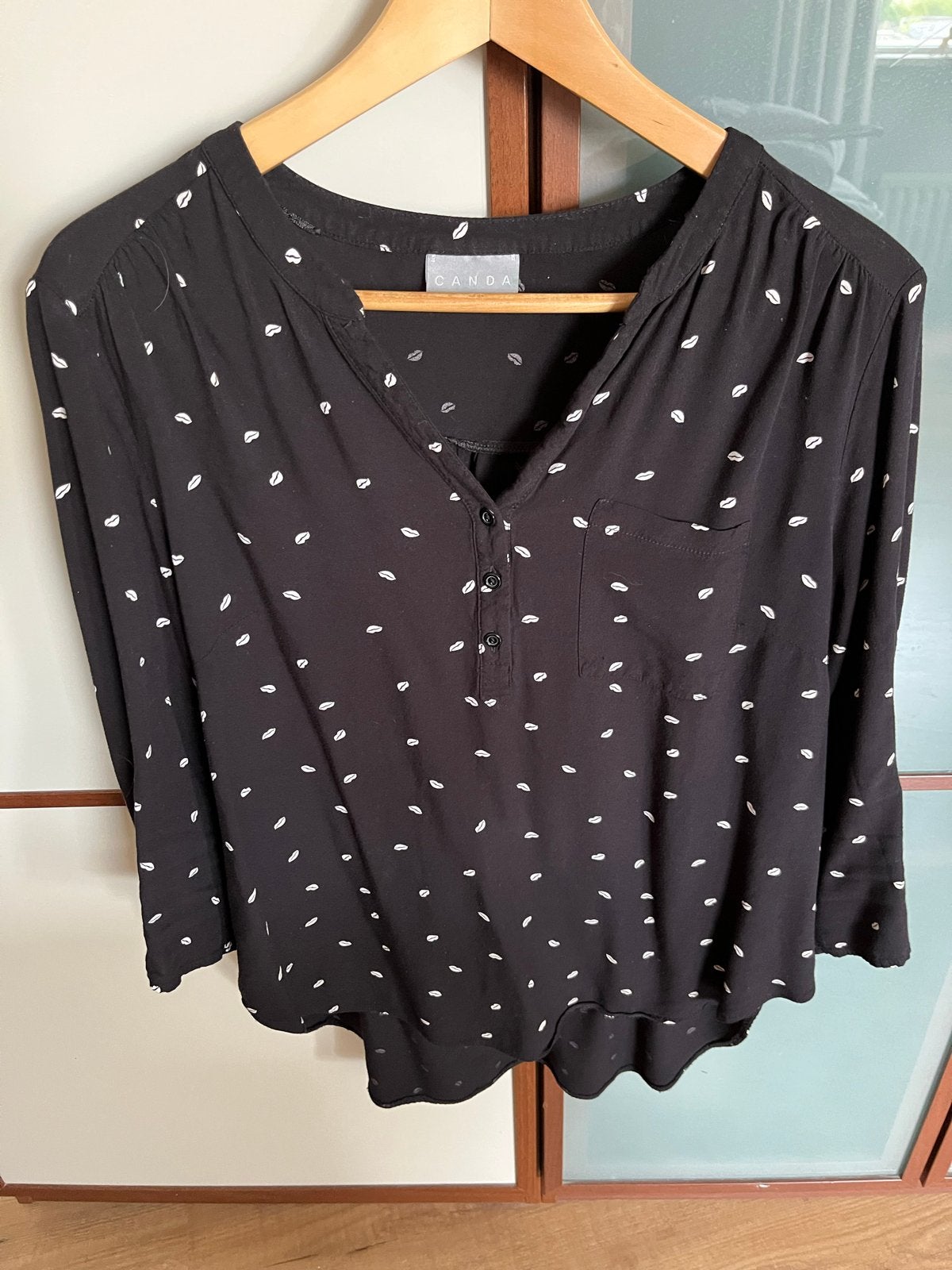 Canda blouse met lange mouwen en lippenprint, Maat 38/40 (M), Zwart, Ophalen of Verzenden, Lange mouw