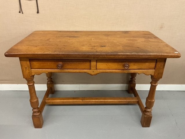 Antieke houten bijzettafel / werktafel met 2 laden # 339, Huis en Inrichting, Tafels | Sidetables, Ophalen, Gebruikt, 100 tot 150 cm